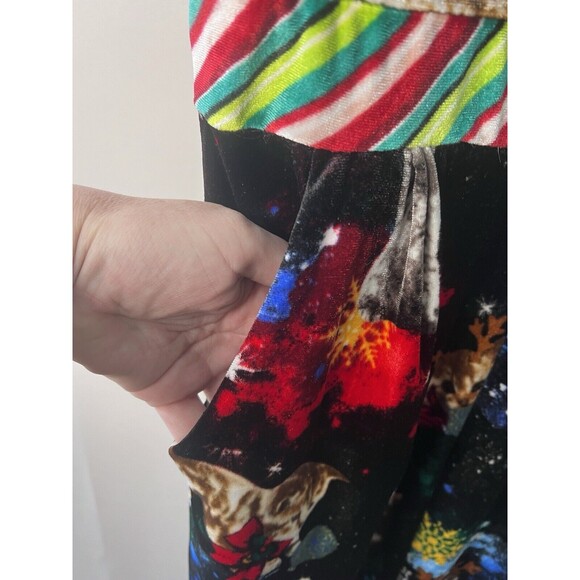 EUC Christmas Santa Cat Velvet Overalls Ugly Jumper Jumpsuit Pants Size Small - Picture 4 of 5